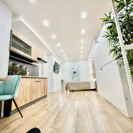 Family Flat 公寓